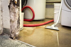 puddle-and-water-damage-in-basement